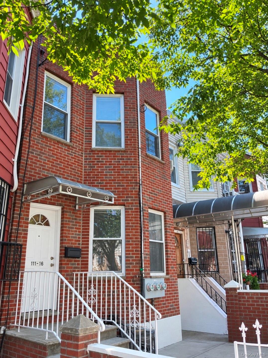 111-16 43rd Avenue - Photo 3