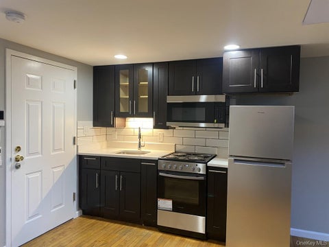 Featured picture for the property 1006209