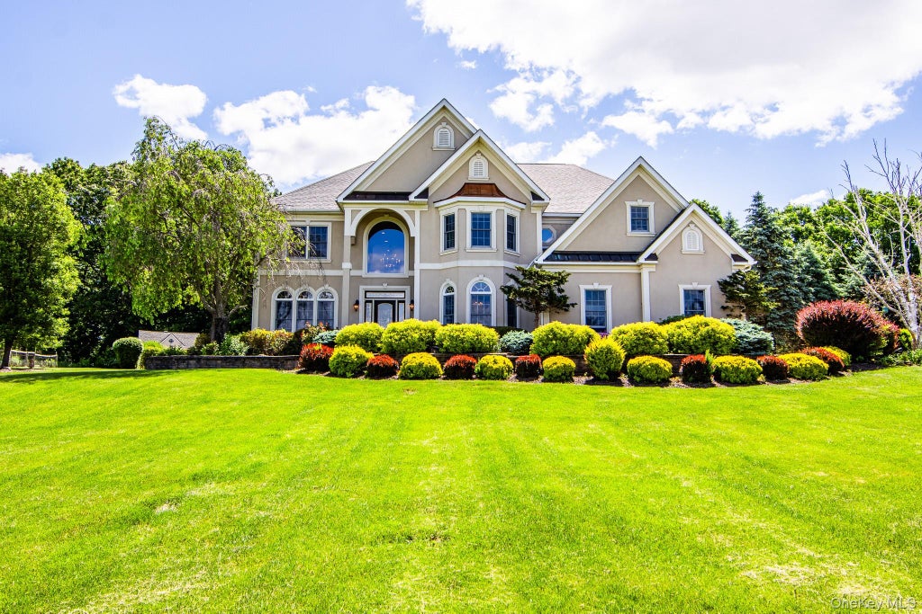 Photo of 17 Dorian Way, Campbell Hall, NY 10916 (MLS # 1009925)
