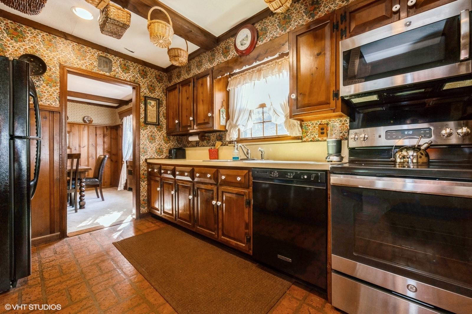 3536 Carrollton Avenue, Wantagh, New York image 10