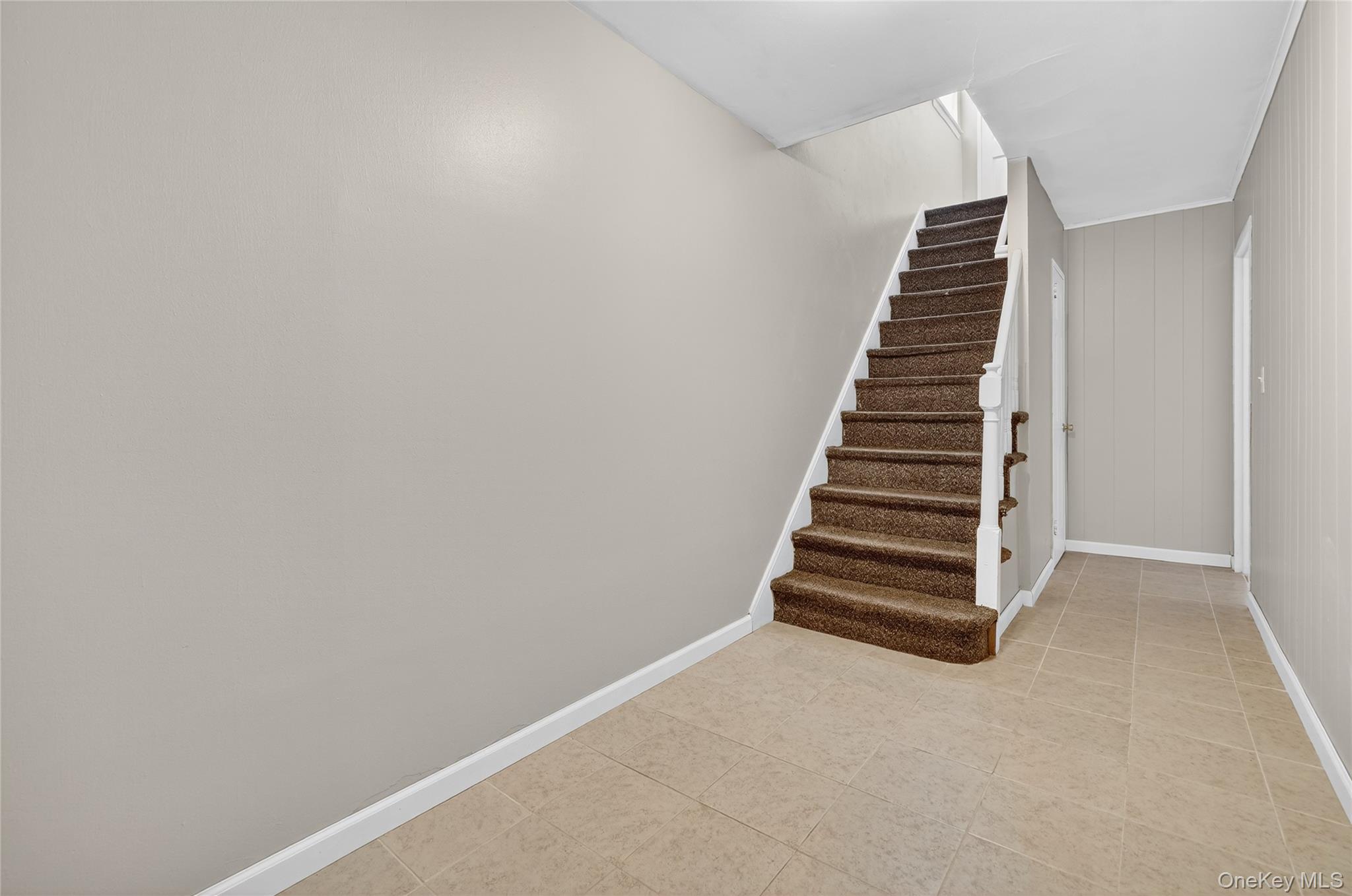 2166 Paulding Avenue