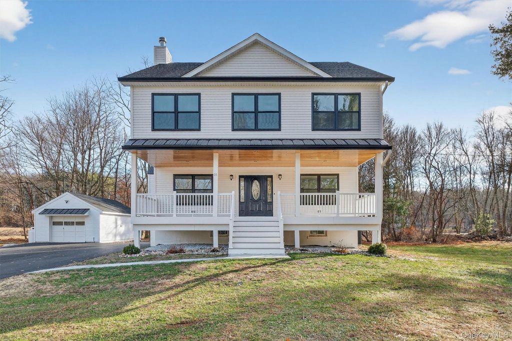 Photo of 11 Appleblossom Lane, Hopewell Junction, NY 12533 (MLS # 945744)