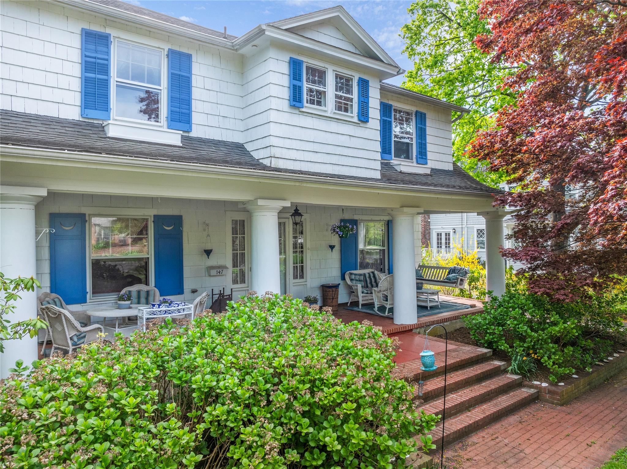 147 S Windsor Avenue, Brightwaters, New York image 4
