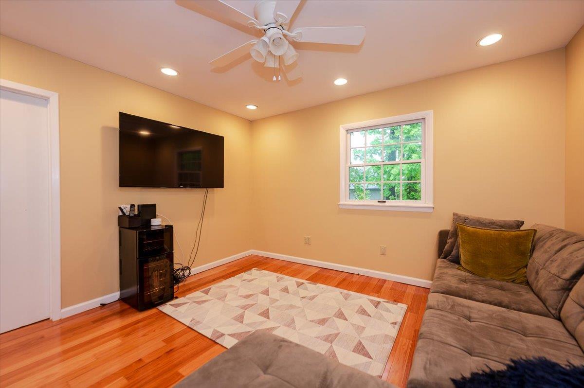 121 Terrace Court #121, Woodbury, New York image 8