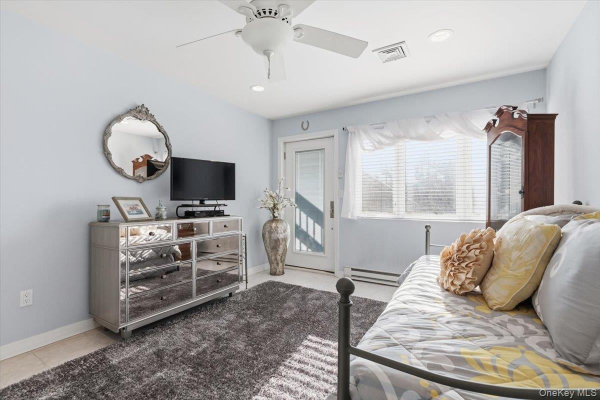 Long Beach, New York 11561, United States, 3 Bedrooms Bedrooms, ,2 BathroomsBathrooms,Residential,Active,257346