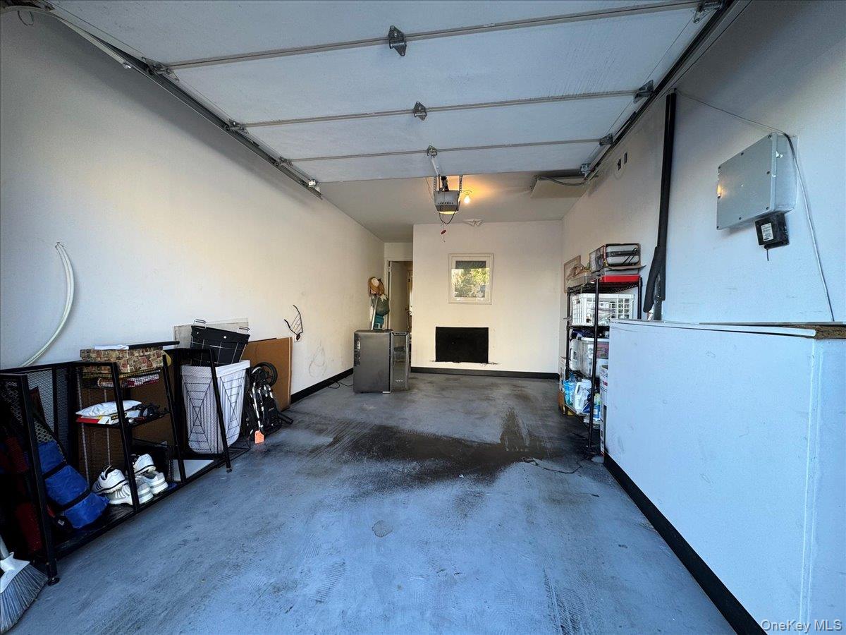 Long Beach, New York 11561, United States, 3 Bedrooms Bedrooms, ,2 BathroomsBathrooms,Residential,Active,257346