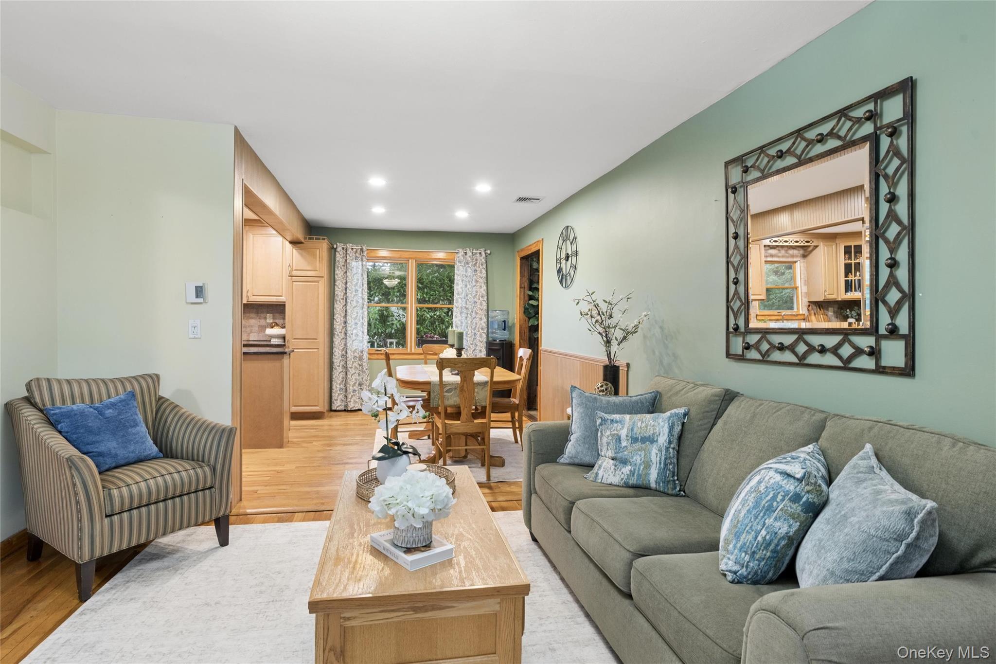 21 Edgewood