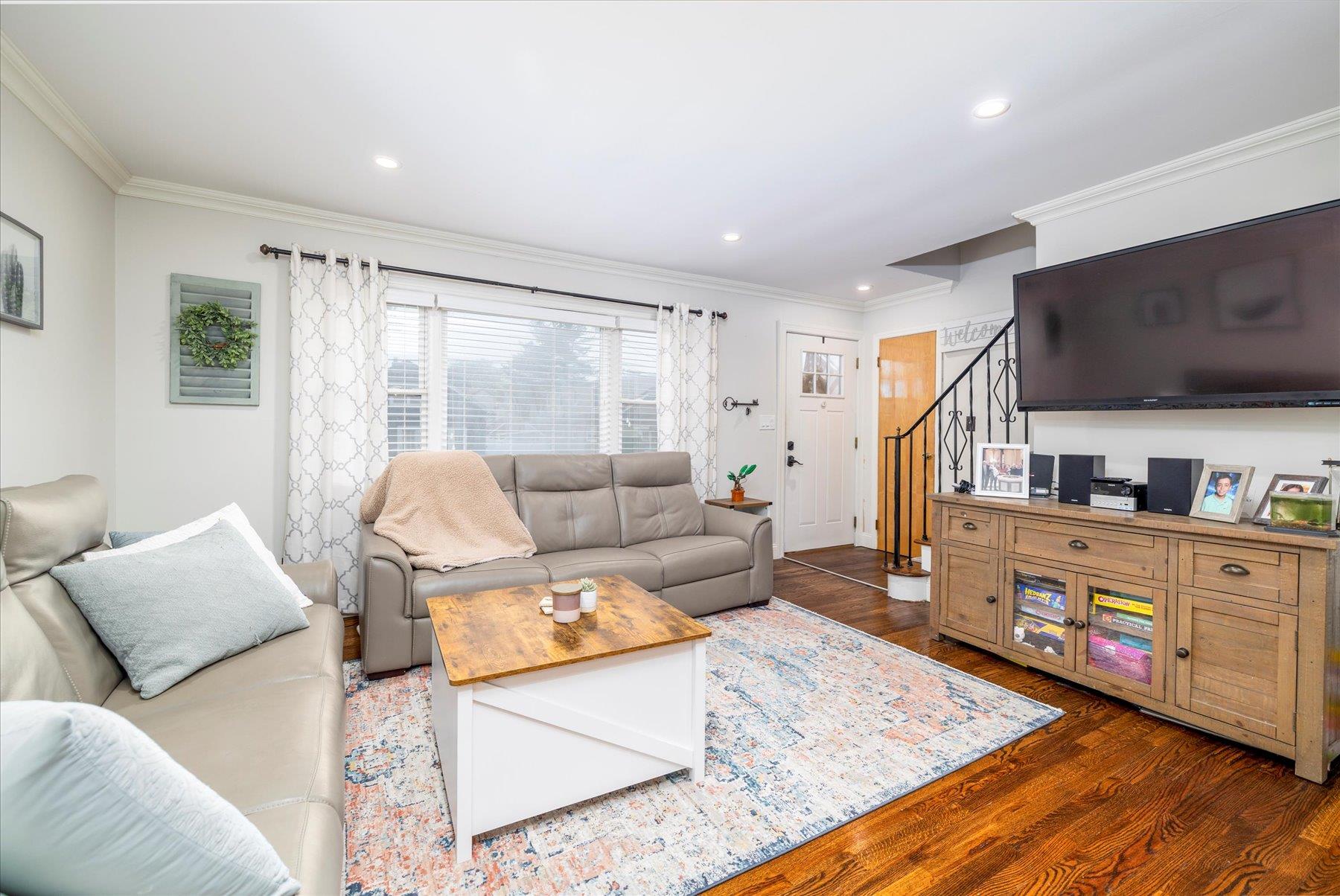 2611 Kenny Avenue, Merrick, New York image 5