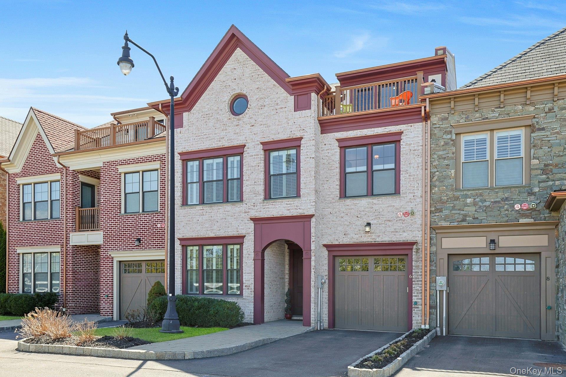 6 Hudson View Way