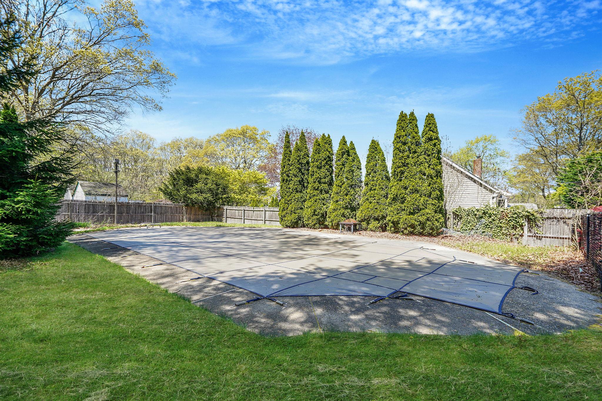 156 Maple Street, Medford, New York image 9