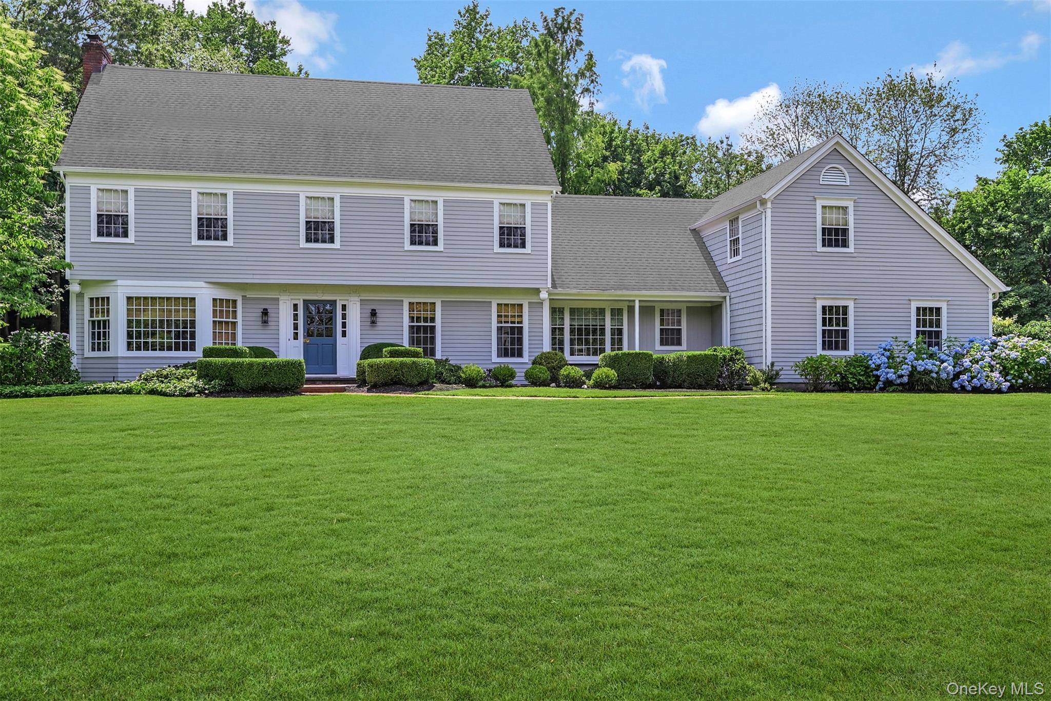 27 Van Wyck Lane