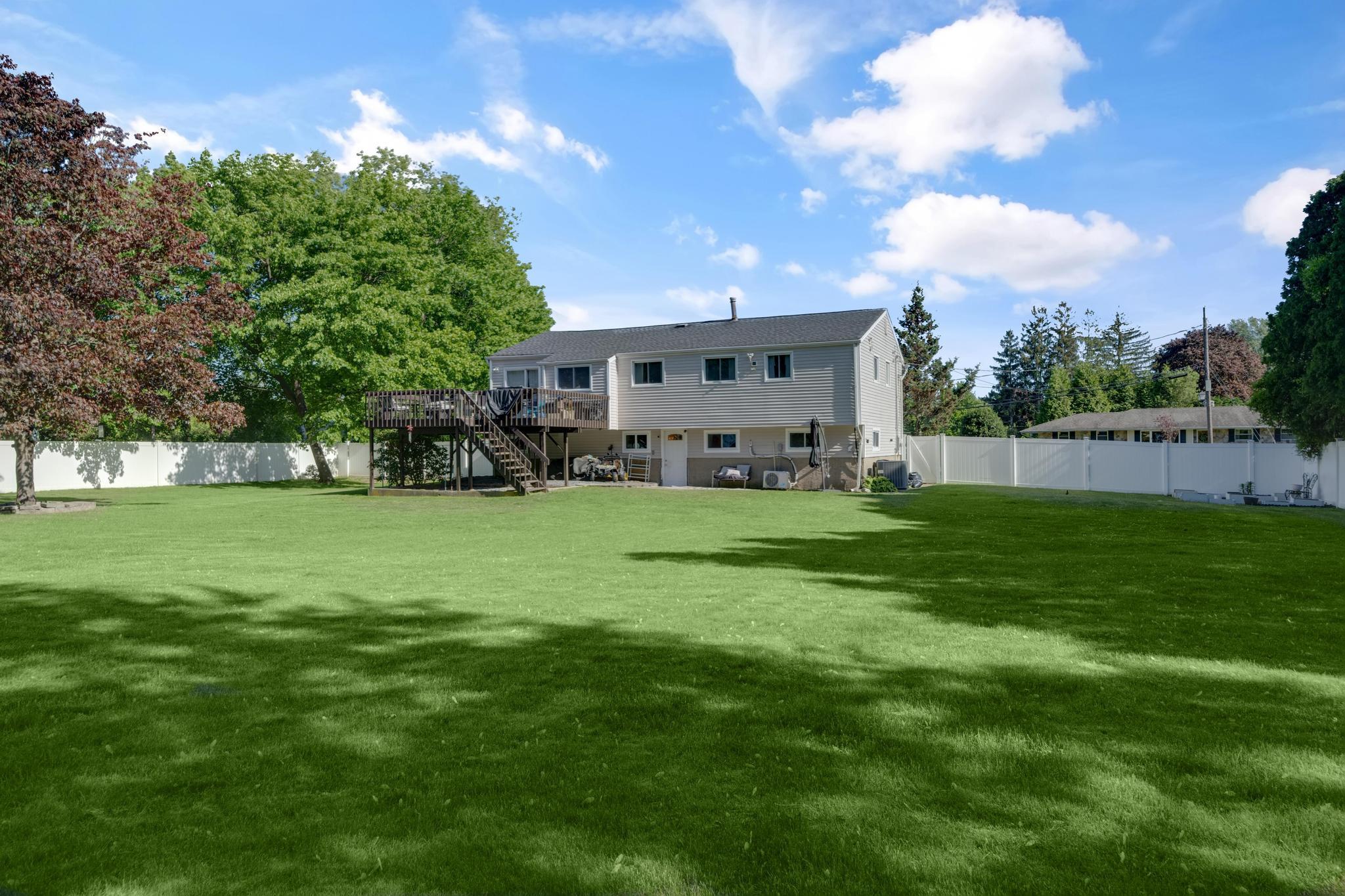 102 Tinton Place, East Northport, New York image 27