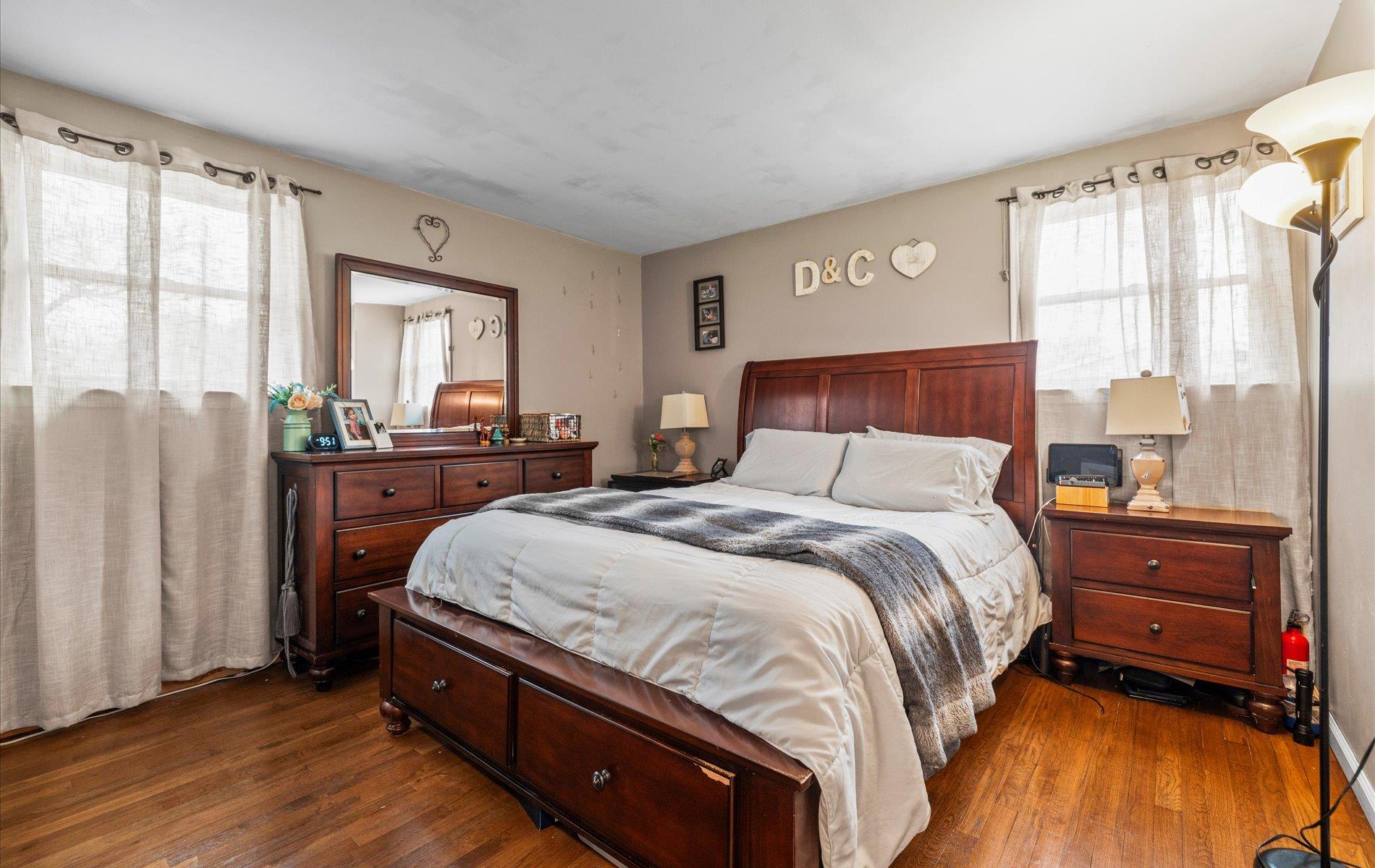 3004 Acorn Avenue, Medford, New York image 11