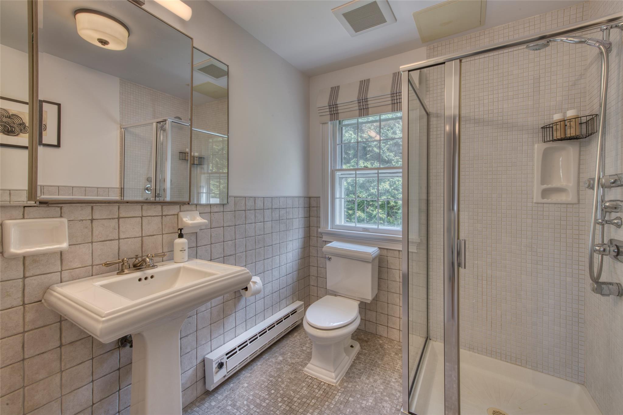 75 Gull Pond Lane, Greenport, New York image 11