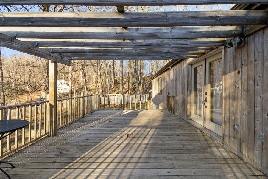 25 Longridge Trail, Putnam Valley, New York image 6