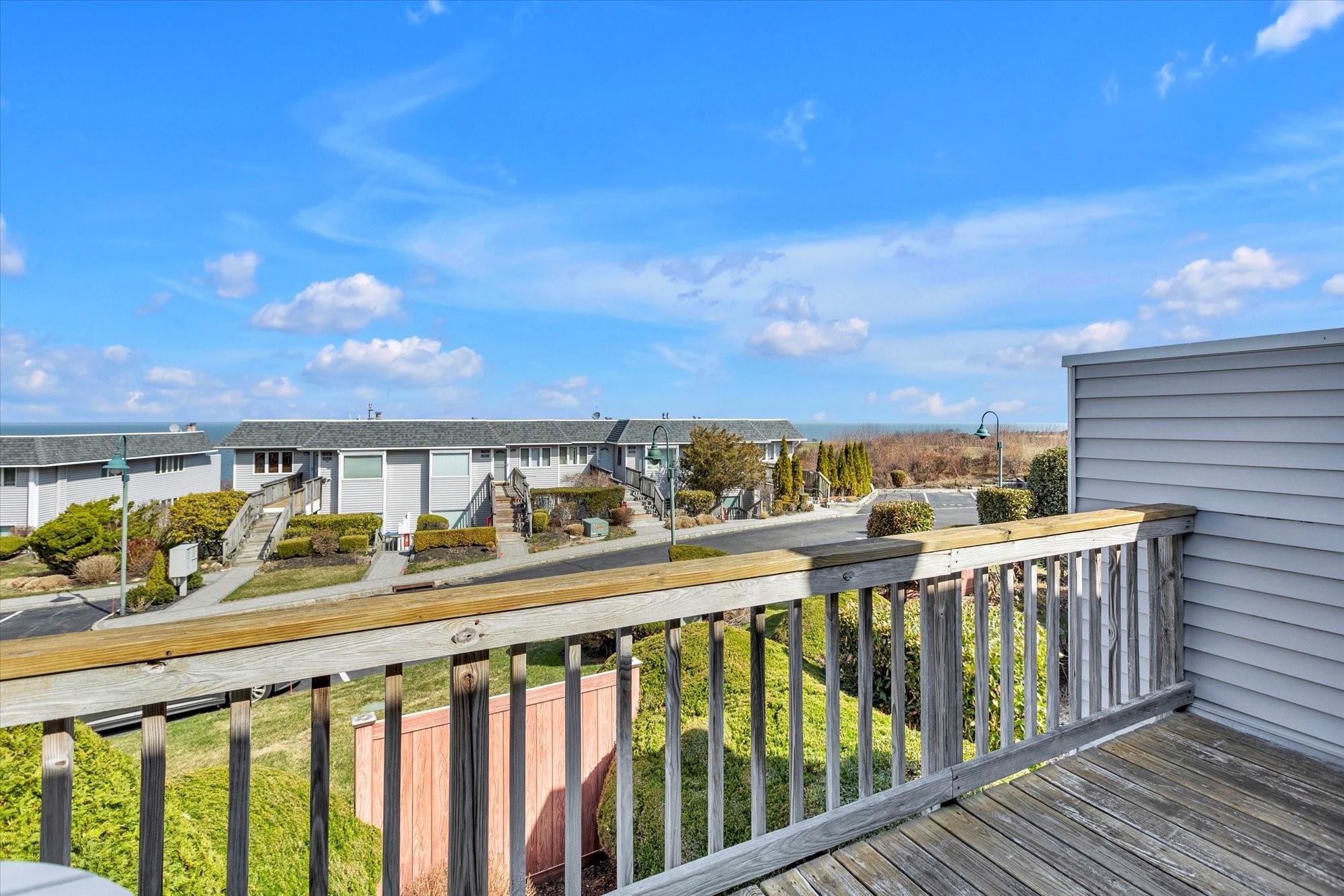 1701 Bluffs Drive, Baiting Hollow, Florida image 16