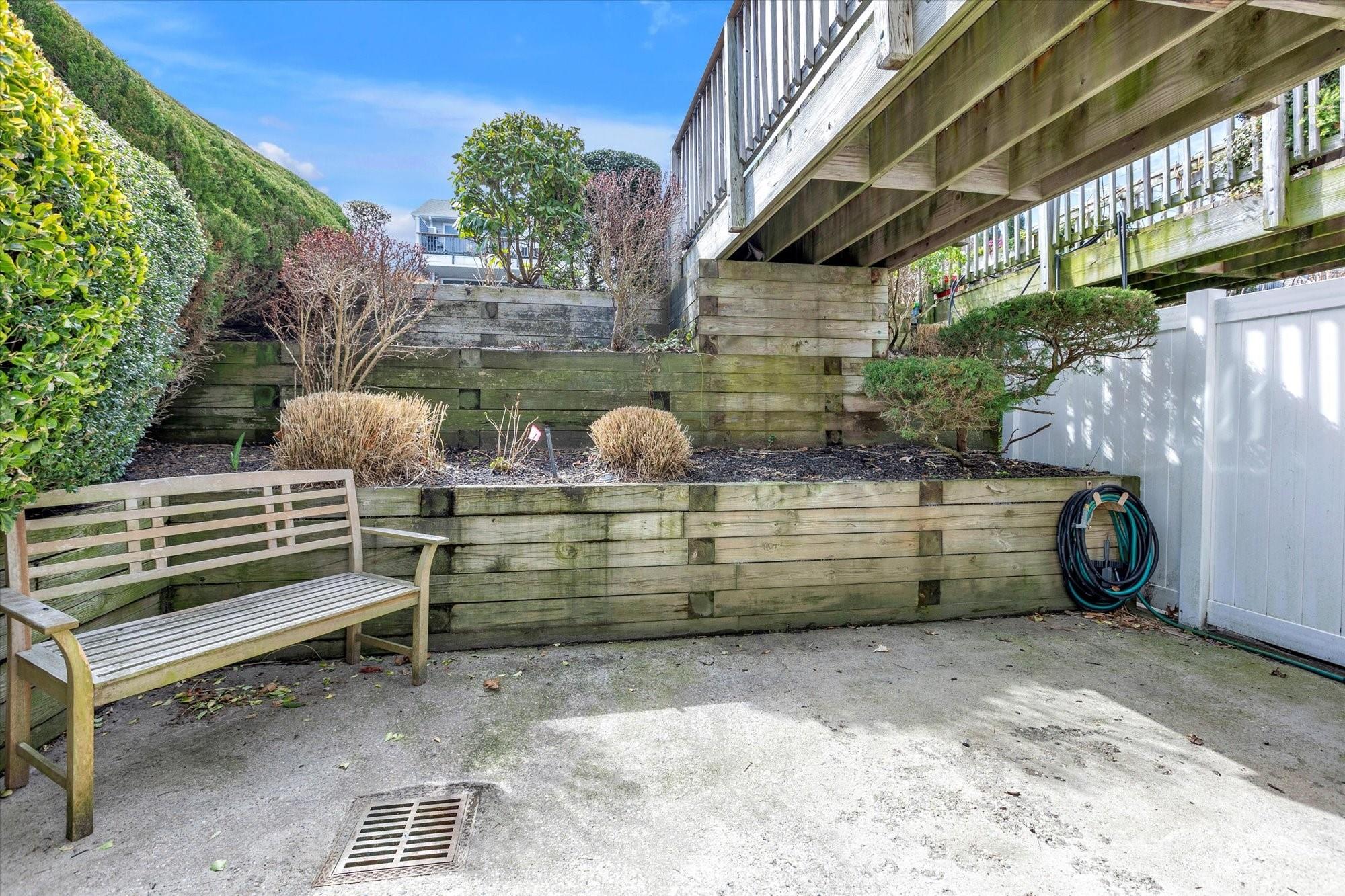 1701 Bluffs Drive, Baiting Hollow, Florida image 18