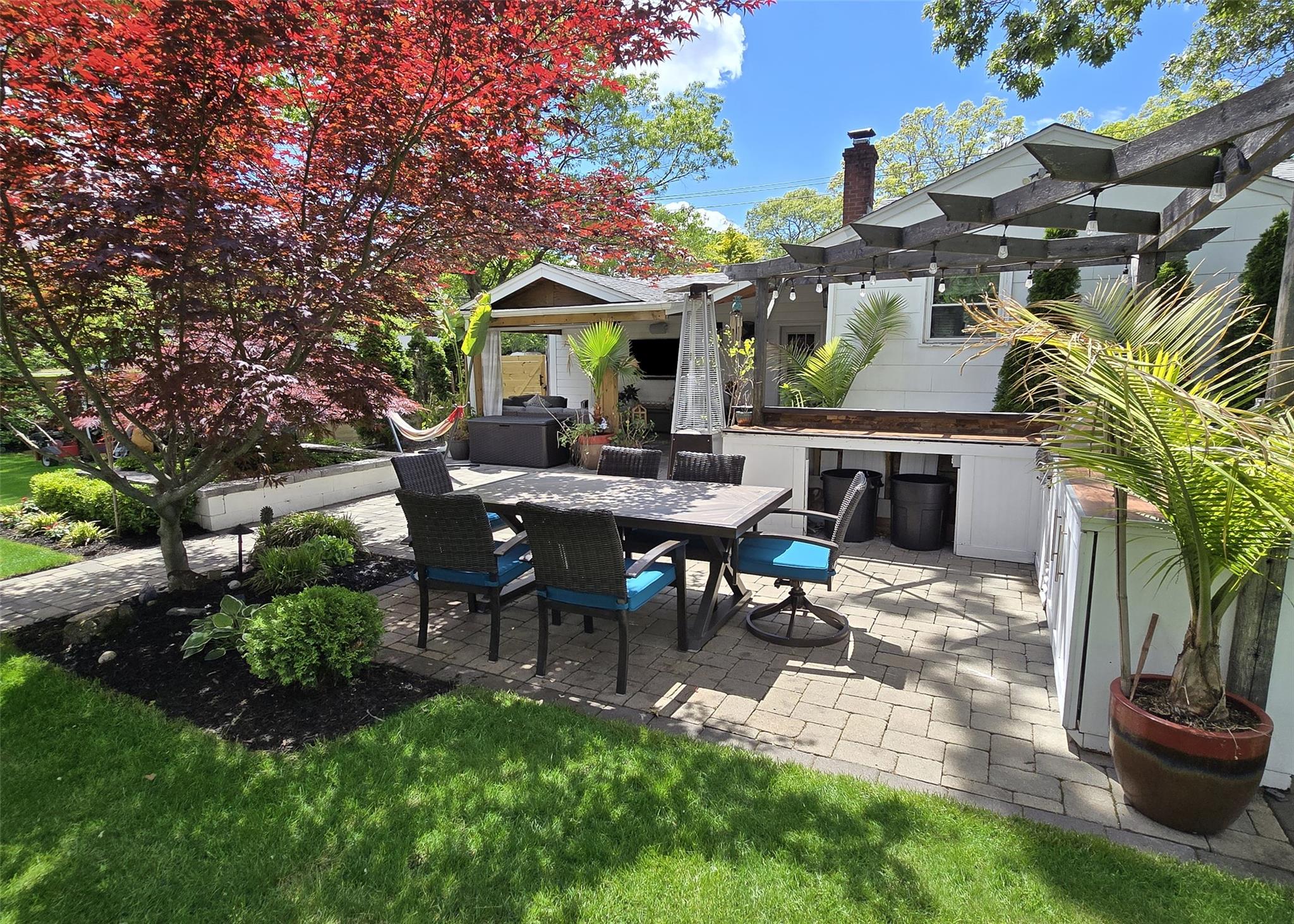 149 S Evergreen Drive, Selden, New York image 18