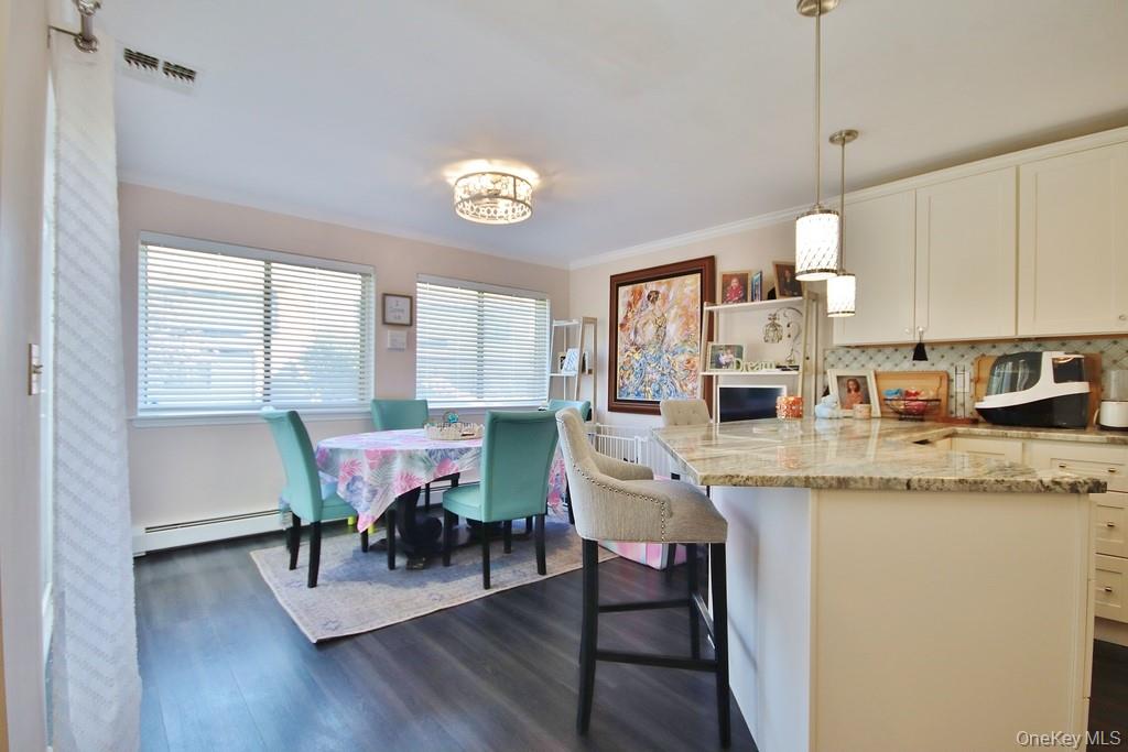 4 Russell Mews