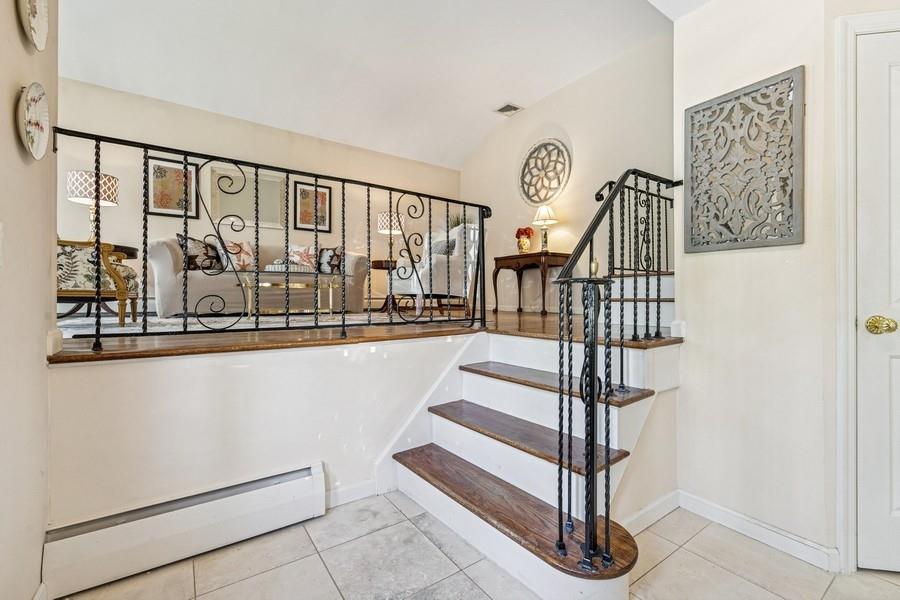 30 Wintergreen Drive, Melville, New York image 3