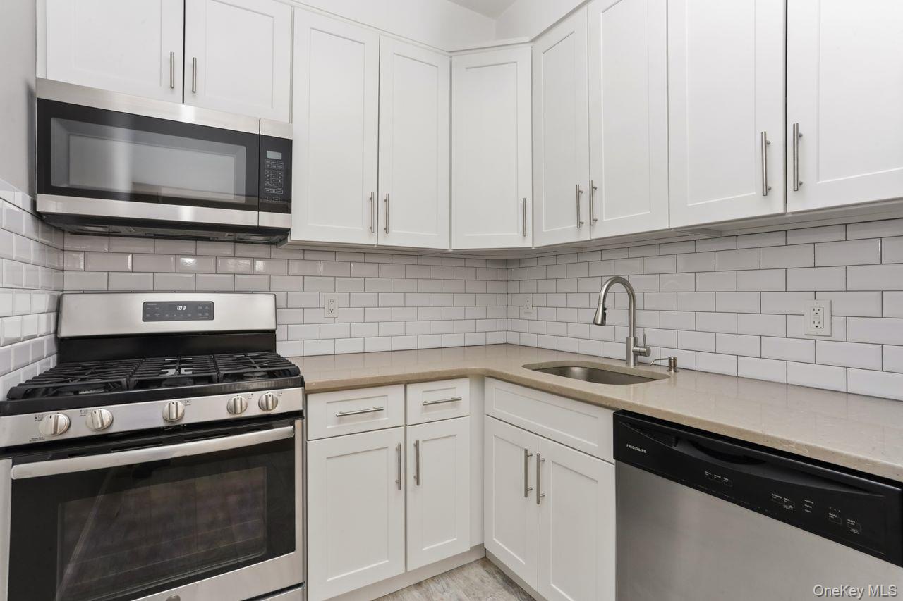 50 Barker Street 238