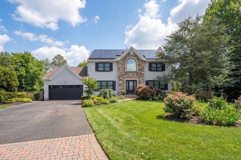 19 Lindsey Place Holbrook NY 11741