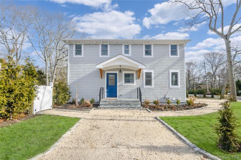 Apartment For Sale - 1 Lynnwood Court<br/> Hampton Bays, NY 11946