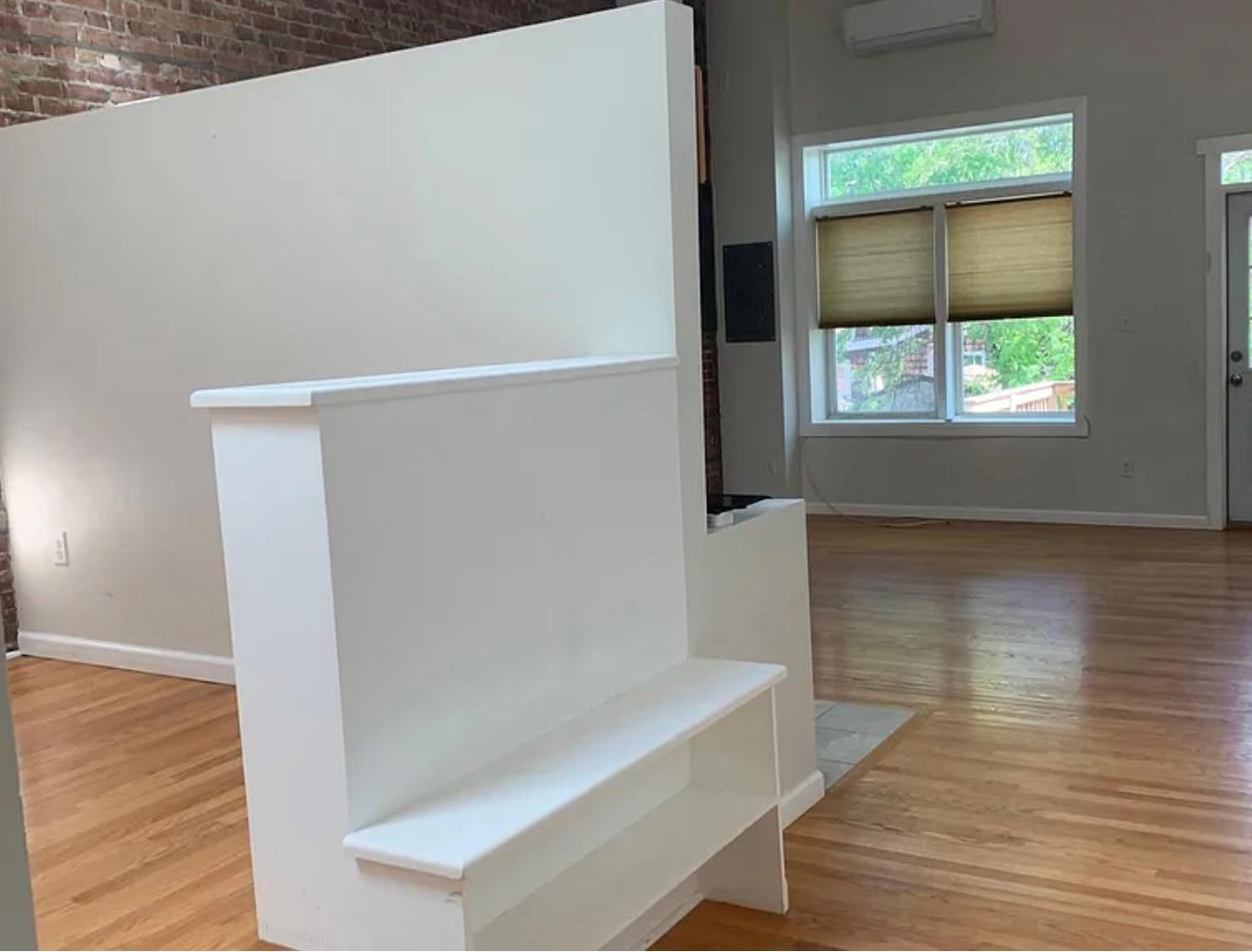Main Street 4, Beacon, New York - 1 Bedrooms  
1 Bathrooms  
2 Rooms - 