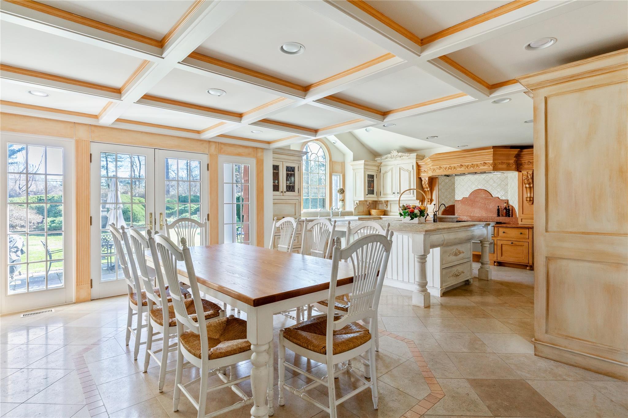 6 Longridge Lane
