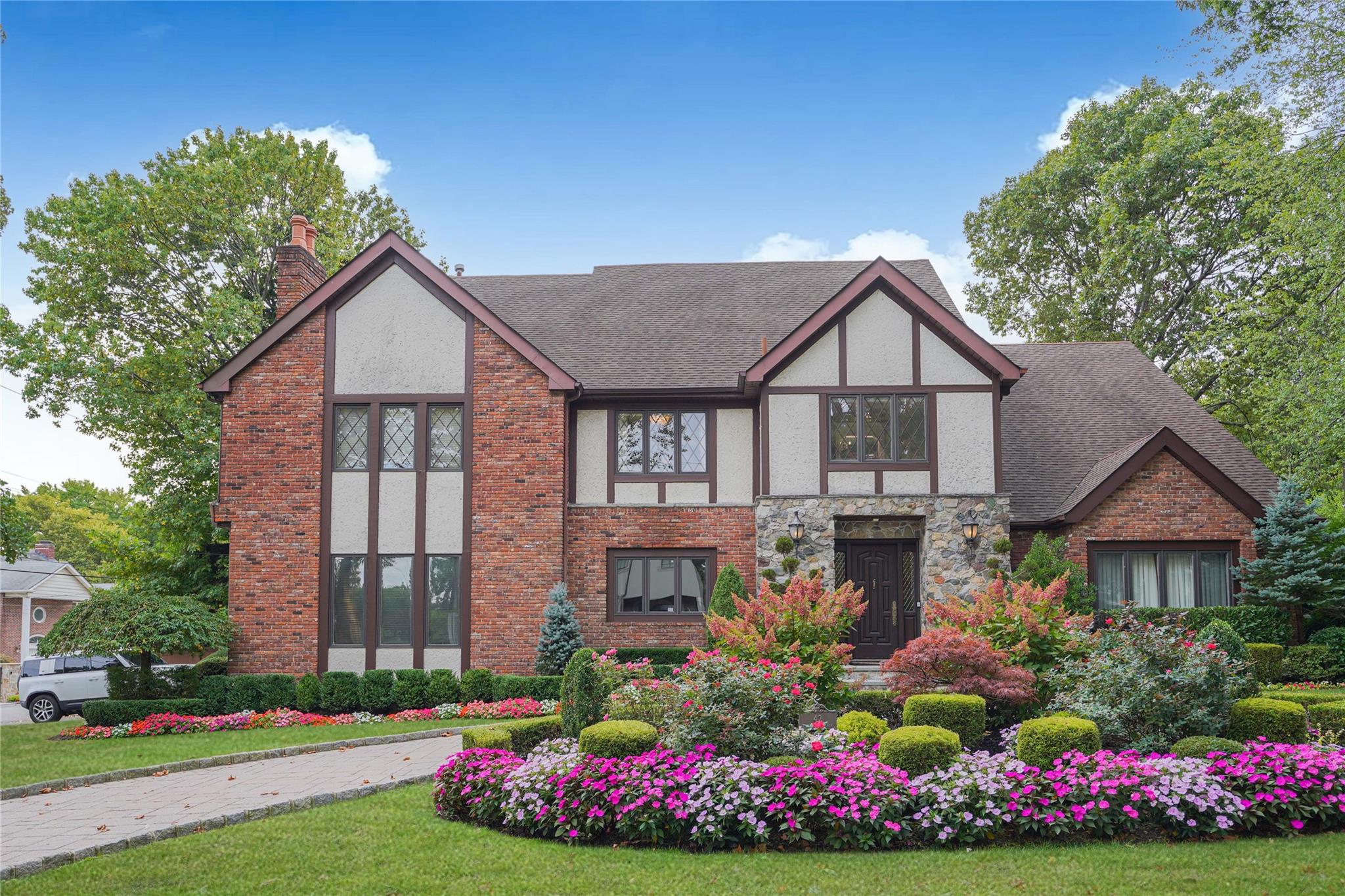 42 Elmhurst Avenue, Staten Island, New York image 1