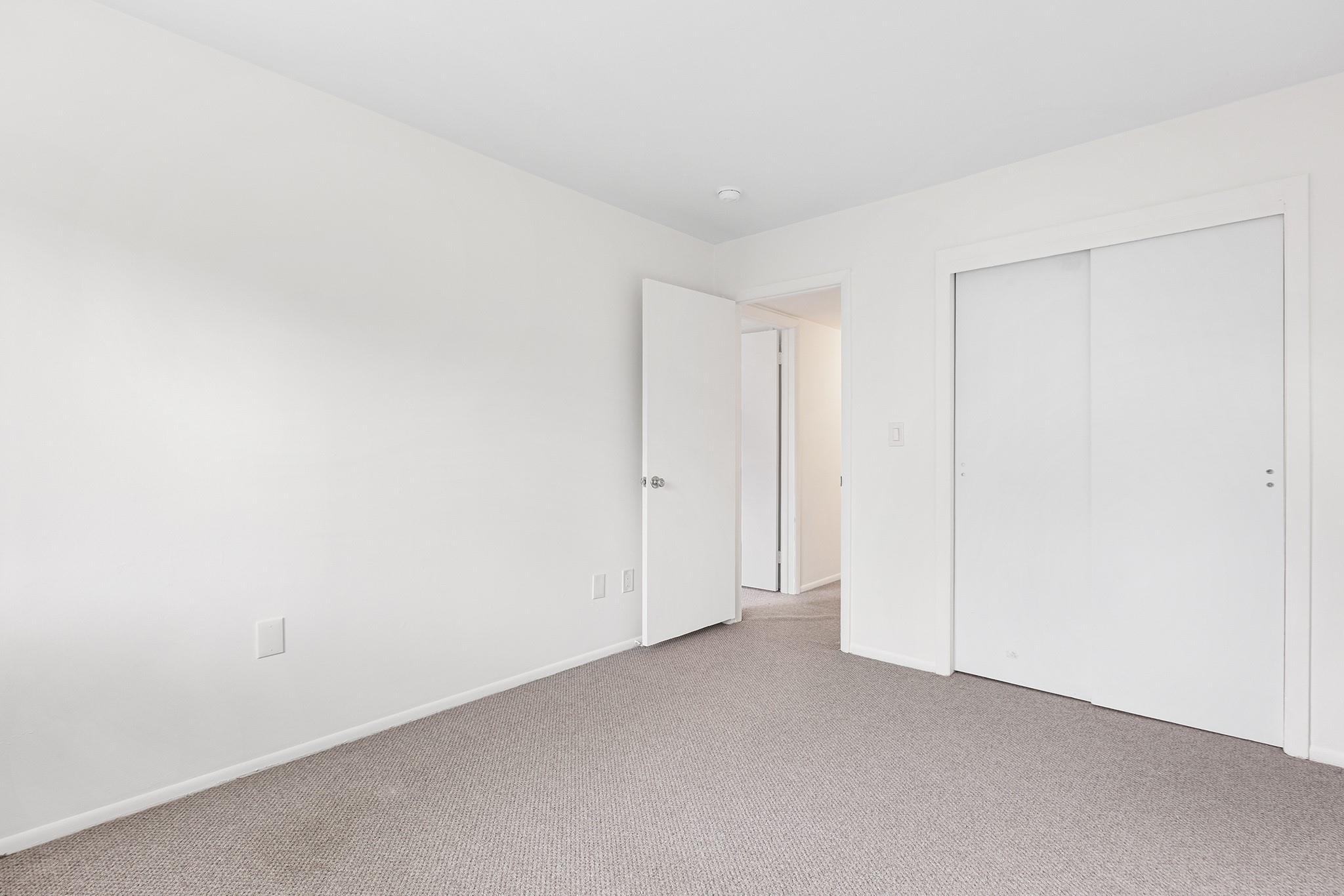 408 Cherry Hill Drive, Poughkeepsie, New York image 12