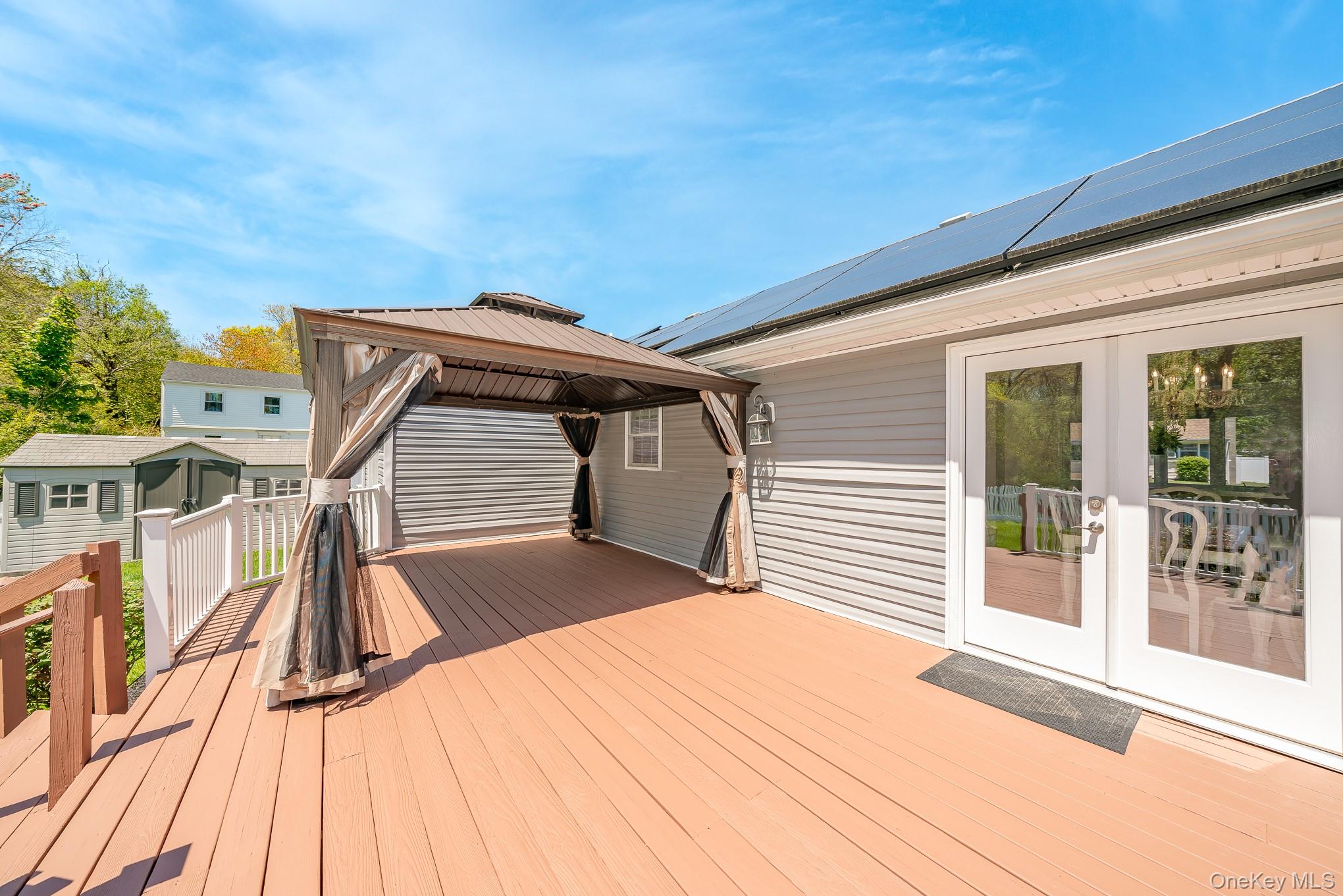 344 Atlantic Avenue - Photo 2
