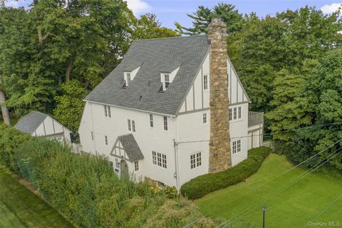 23 Lyons Place Larchmont NY 10538