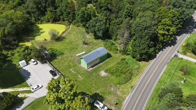 595 N Quaker Lane