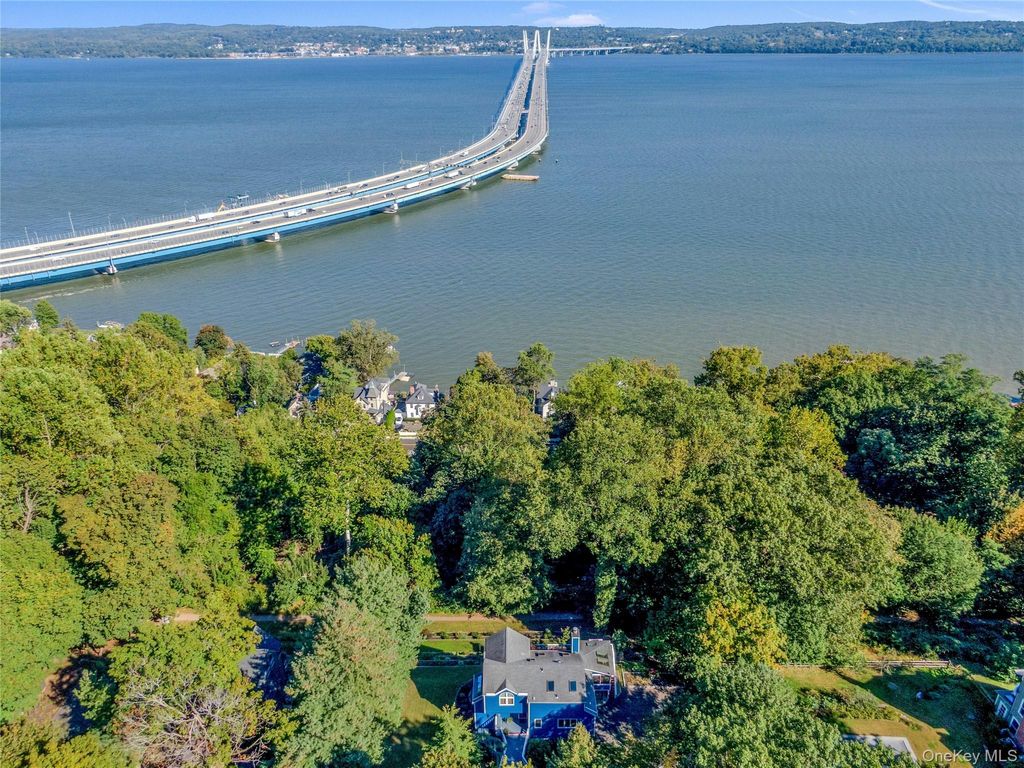 Photo of 1115 Route 9W, Nyack, NY 10960 (MLS # 921829)