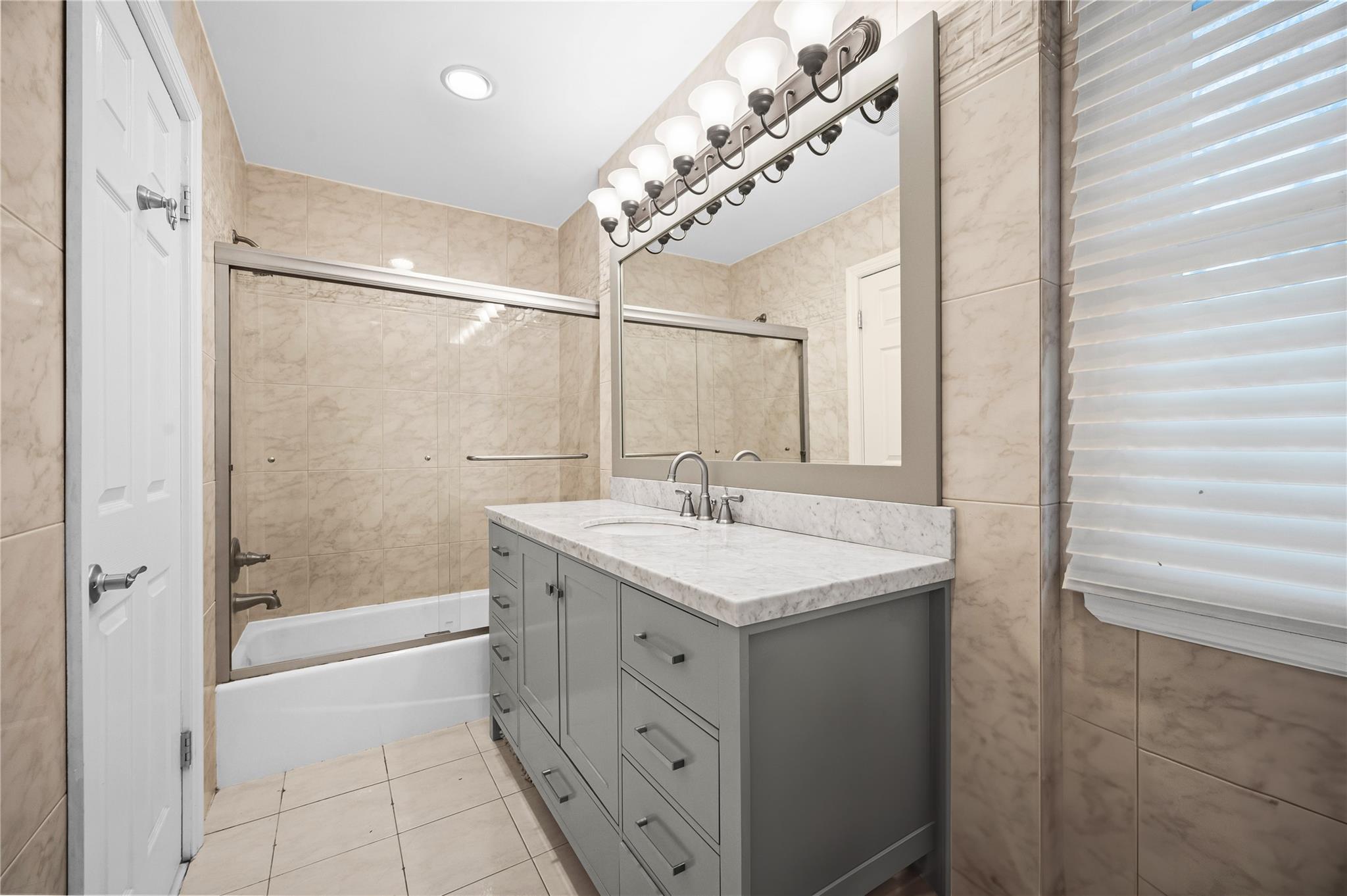 75 Empress Pines Drive, Nesconset, New York image 45