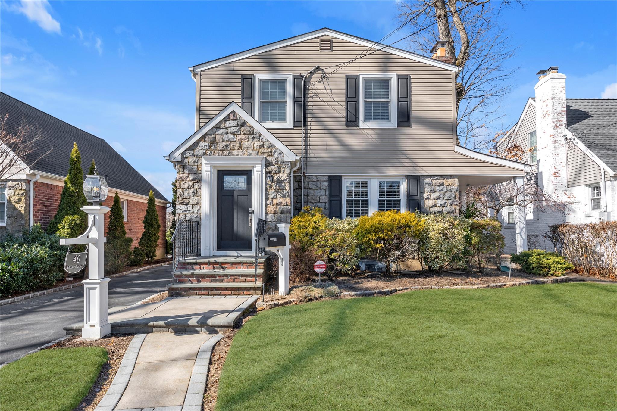 40 Hawthorne Street, Hempstead, New York image 1