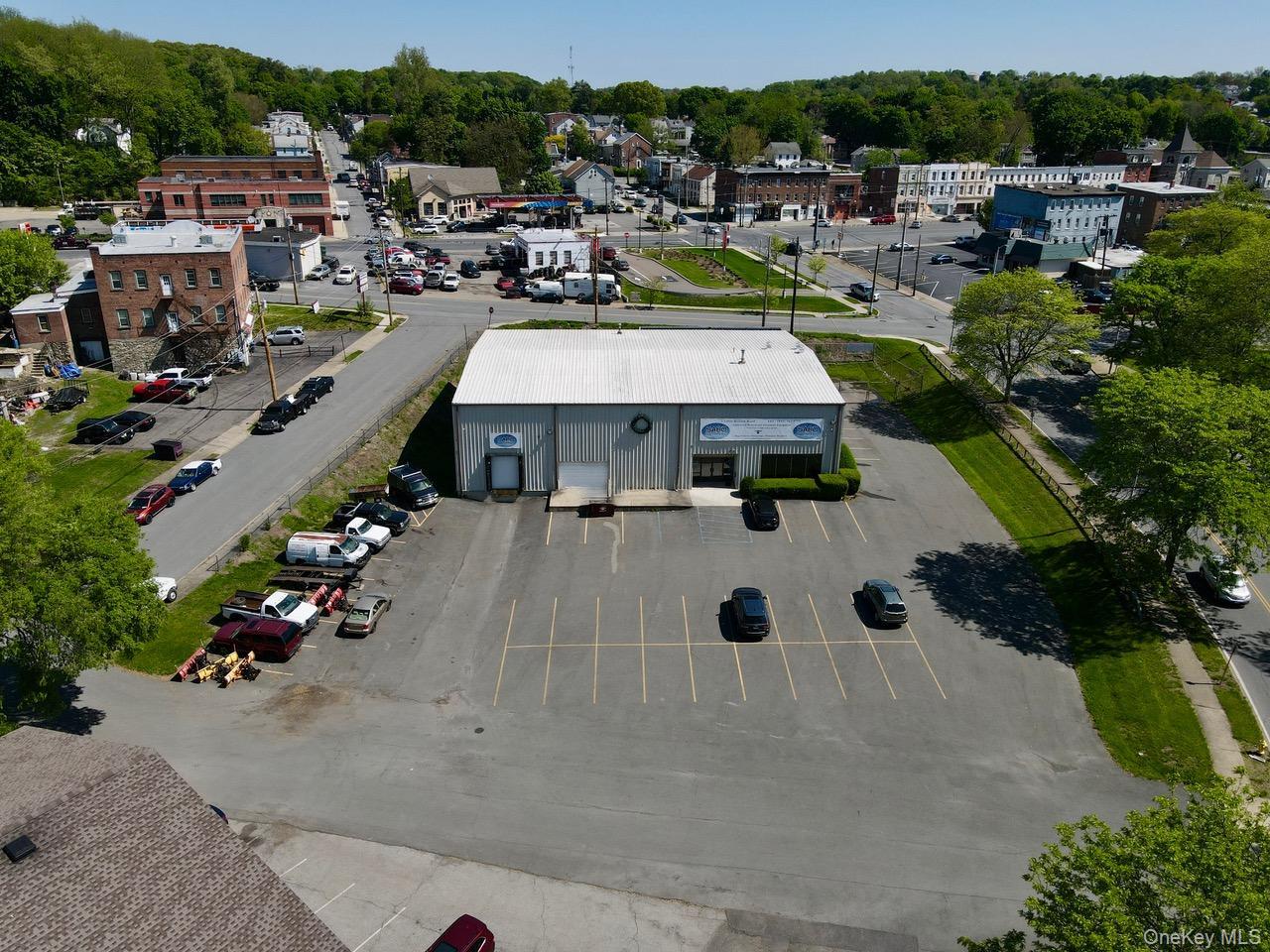 2 Little Britain Road