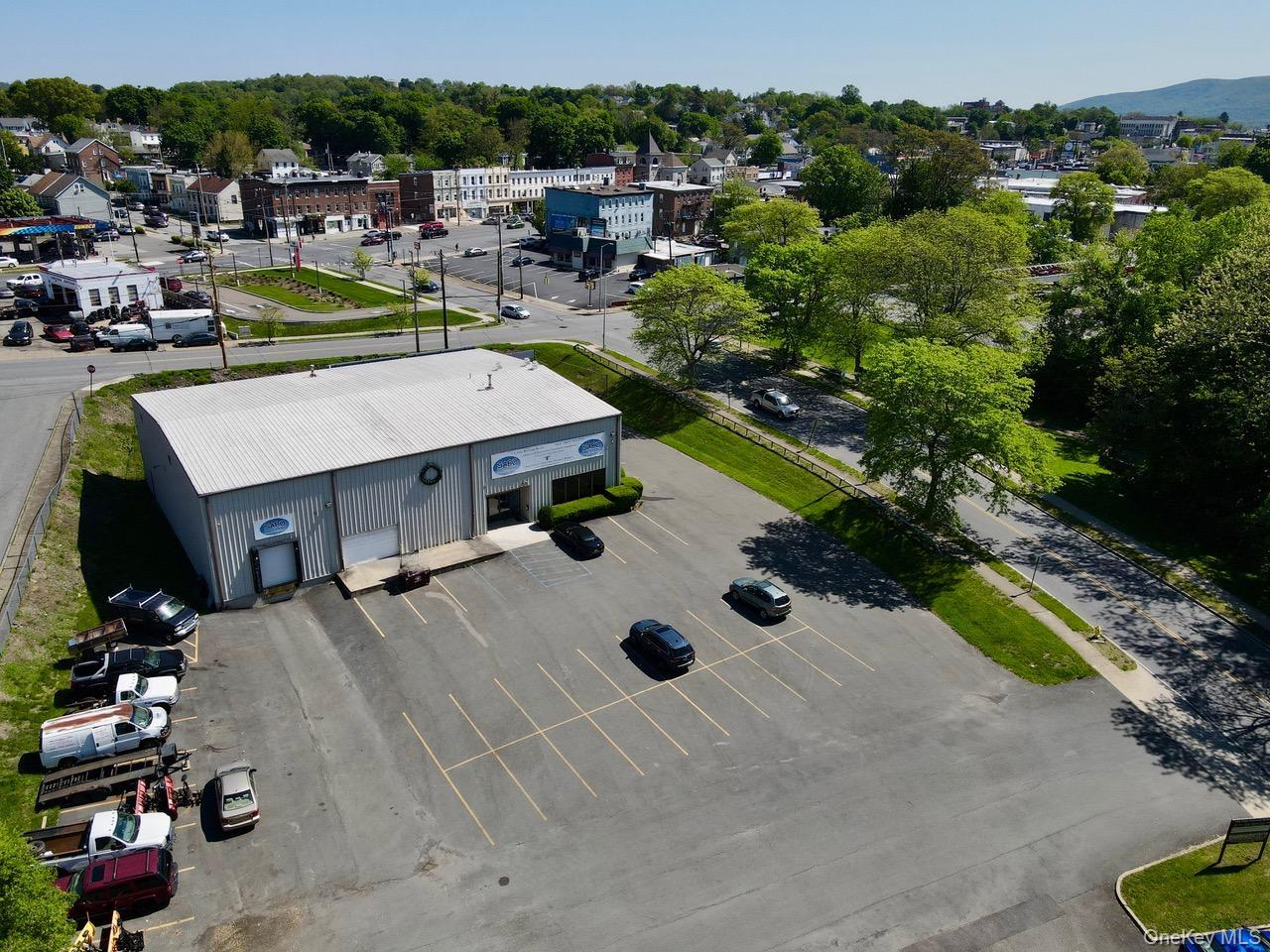 2 Little Britain Road