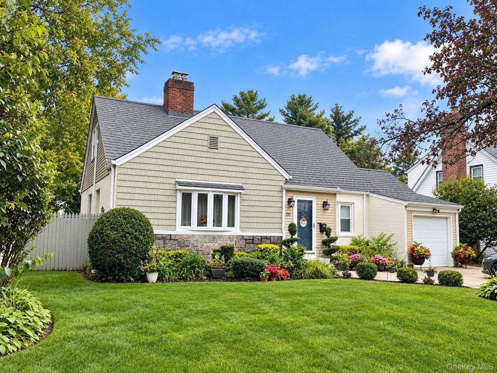 Photo of 291 Maryland Avenue, Freeport, NY 11520 (MLS # 1063843)