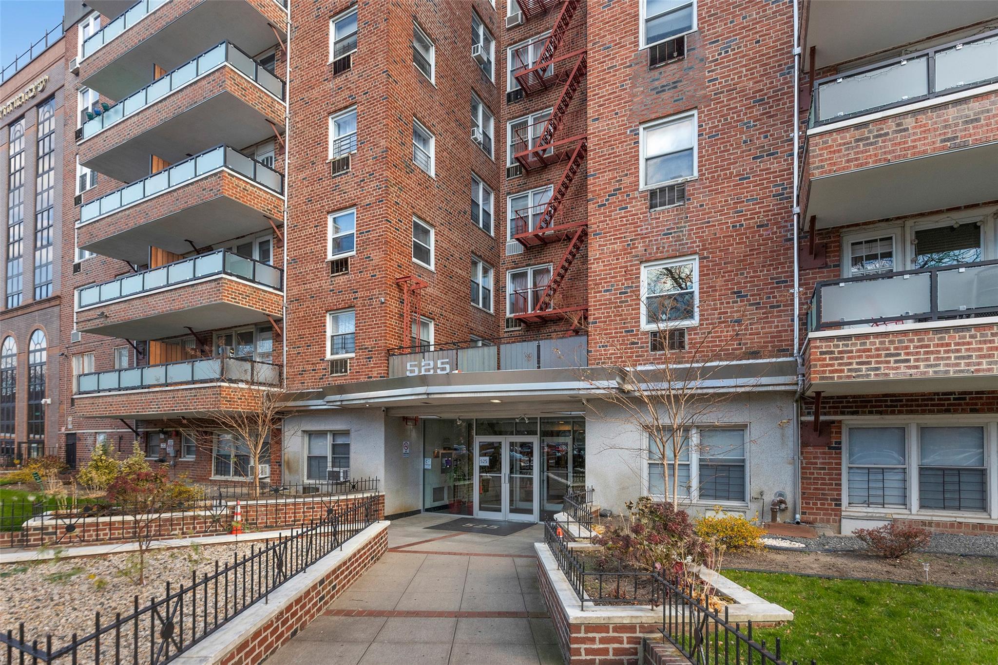 525 Ocean Parkway #4J, Brooklyn, New York image 12