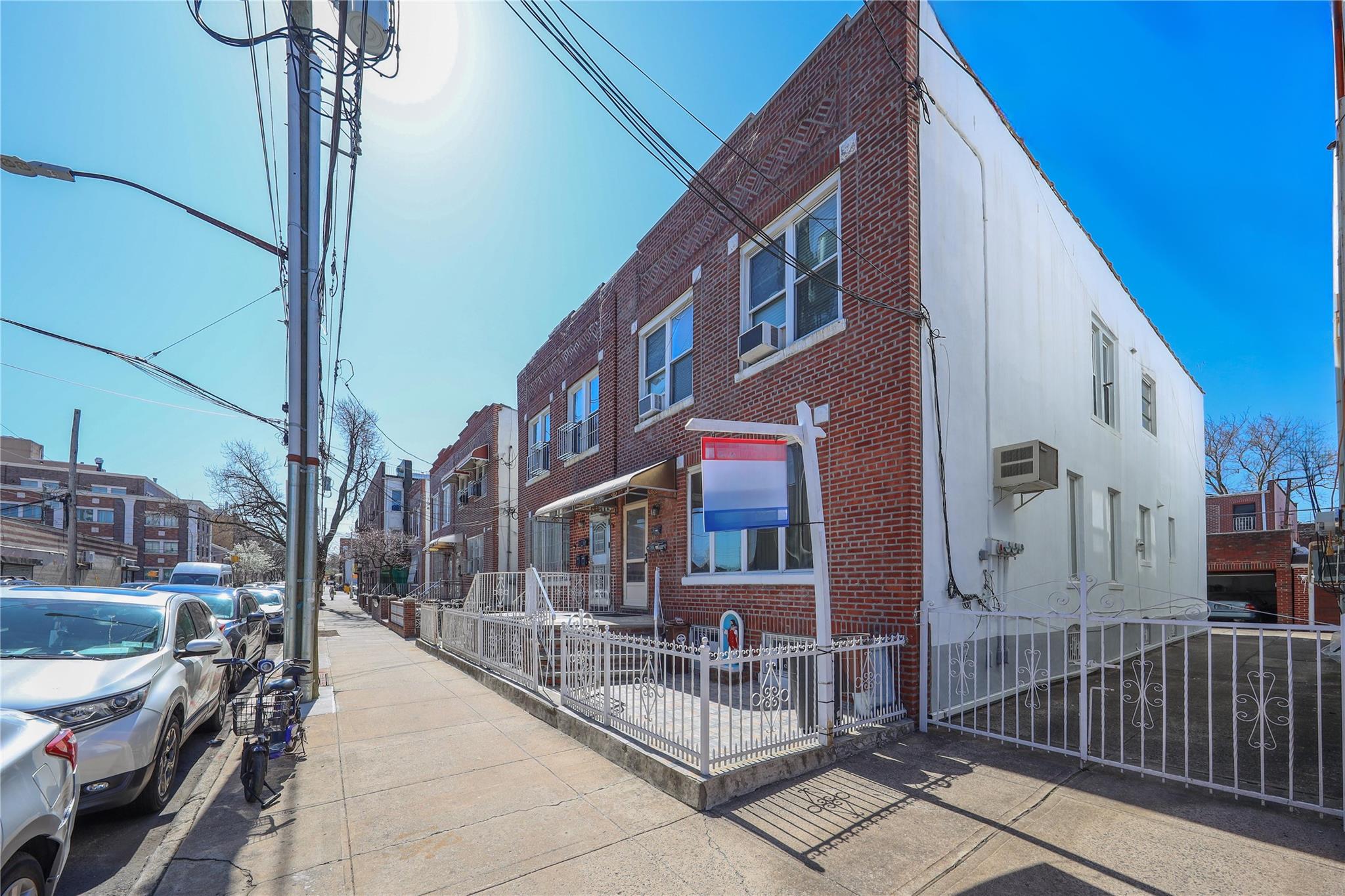 1058 63rd Street