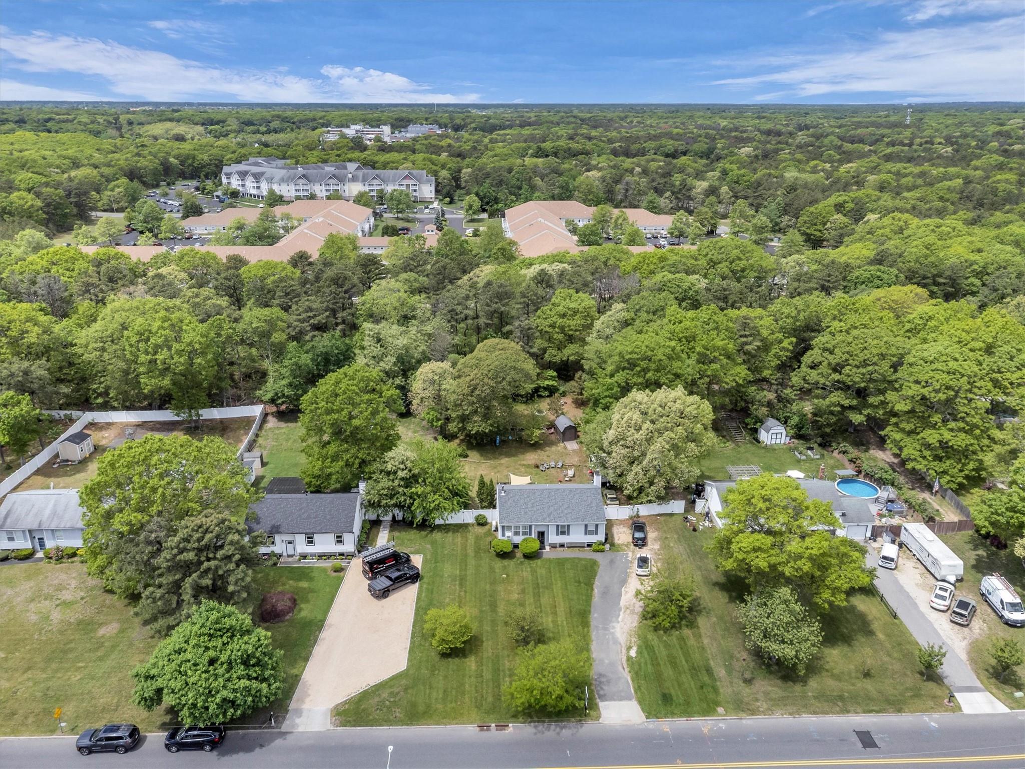 650 N Dunton Avenue, East Patchogue, New York image 35