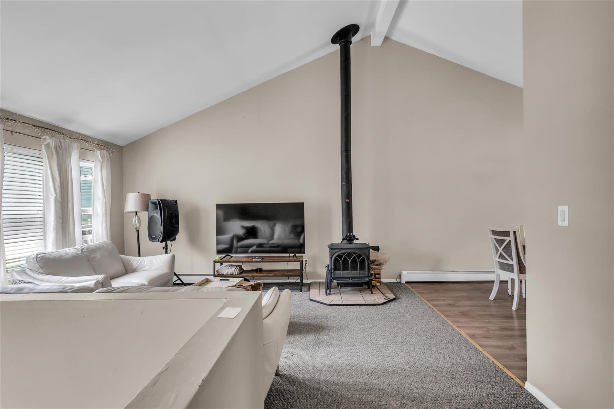 650 N Dunton Avenue, East Patchogue, New York image 3