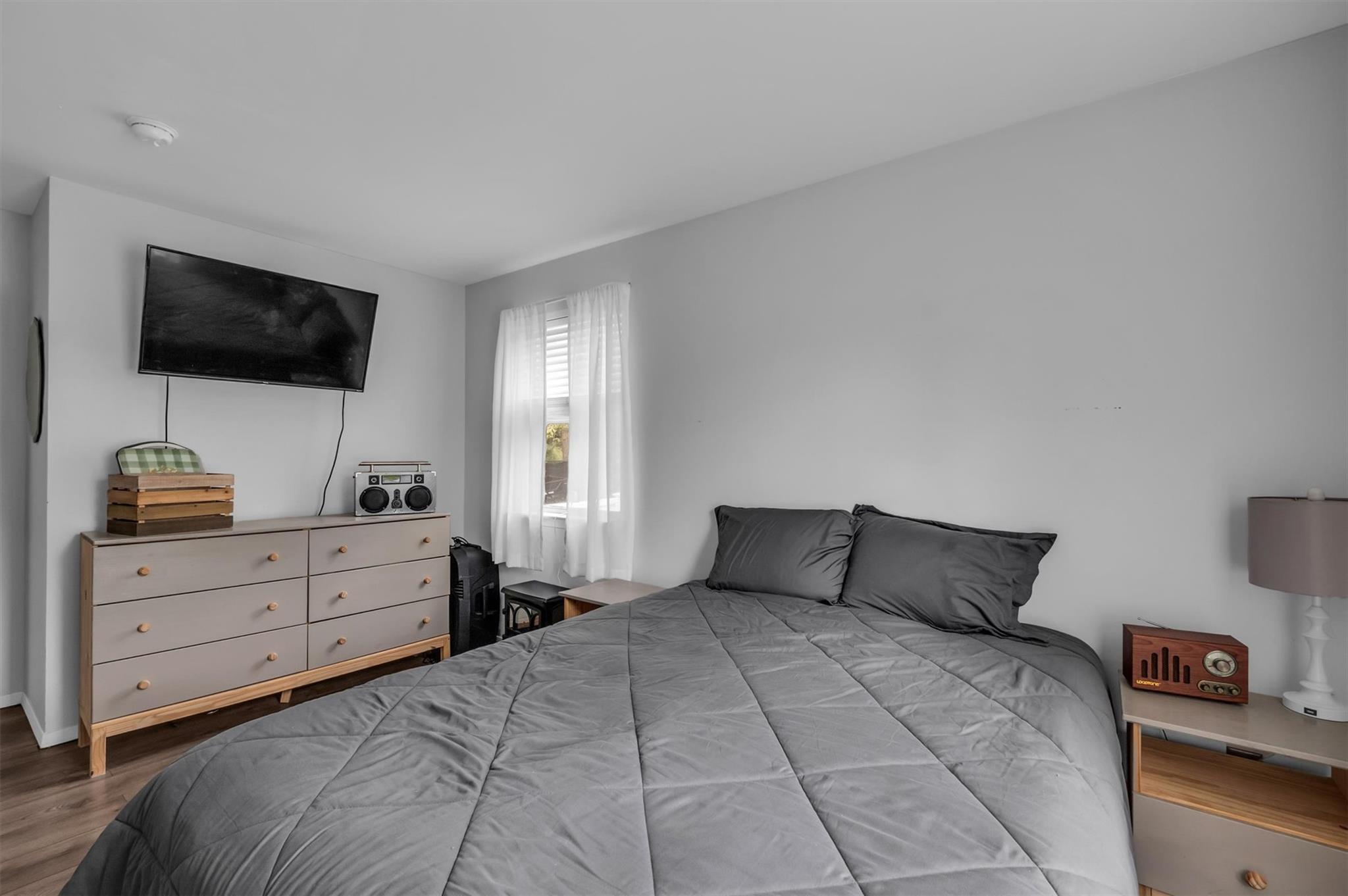 650 N Dunton Avenue, East Patchogue, New York image 18