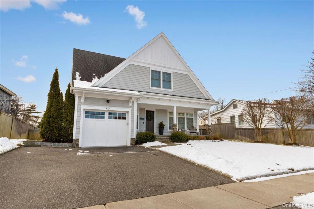 Photo of 40 Wainwright Street, Rye, NY 10580 (MLS # 956275)