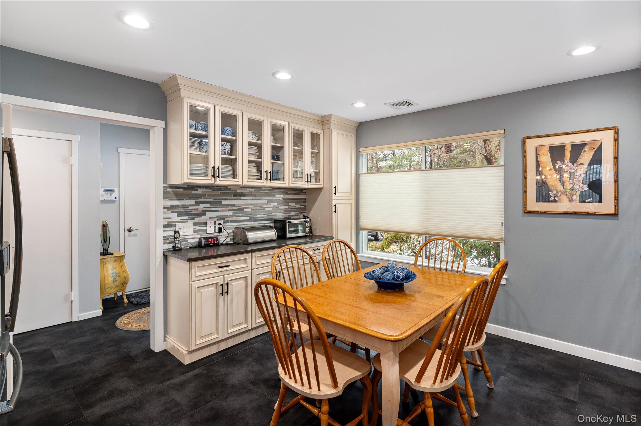 392 Heritage Hills A