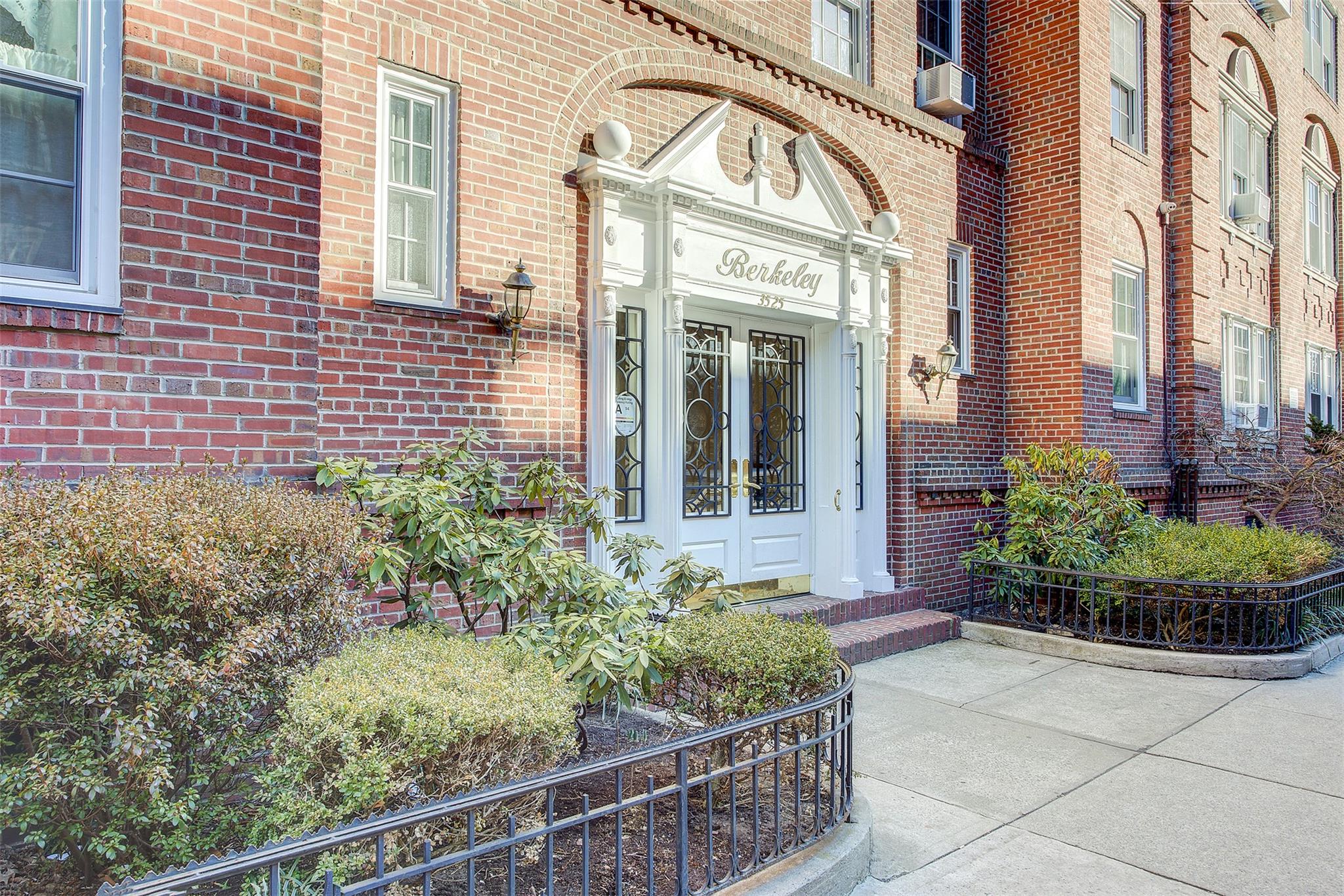 35-25 77 Street #A14, Jackson Heights, New York image 32