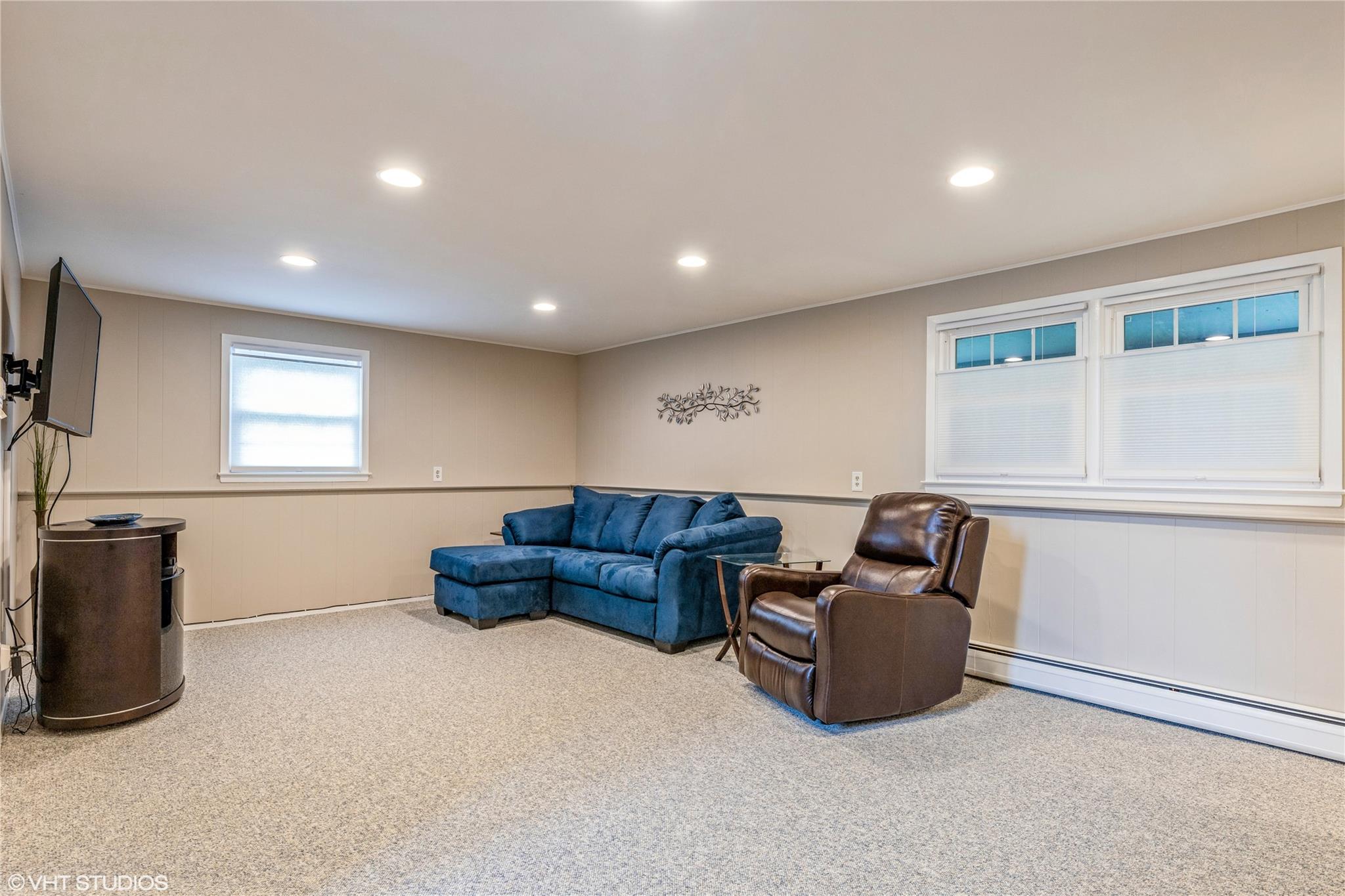 11 Sagamore Avenue, Suffern, New York image 2
