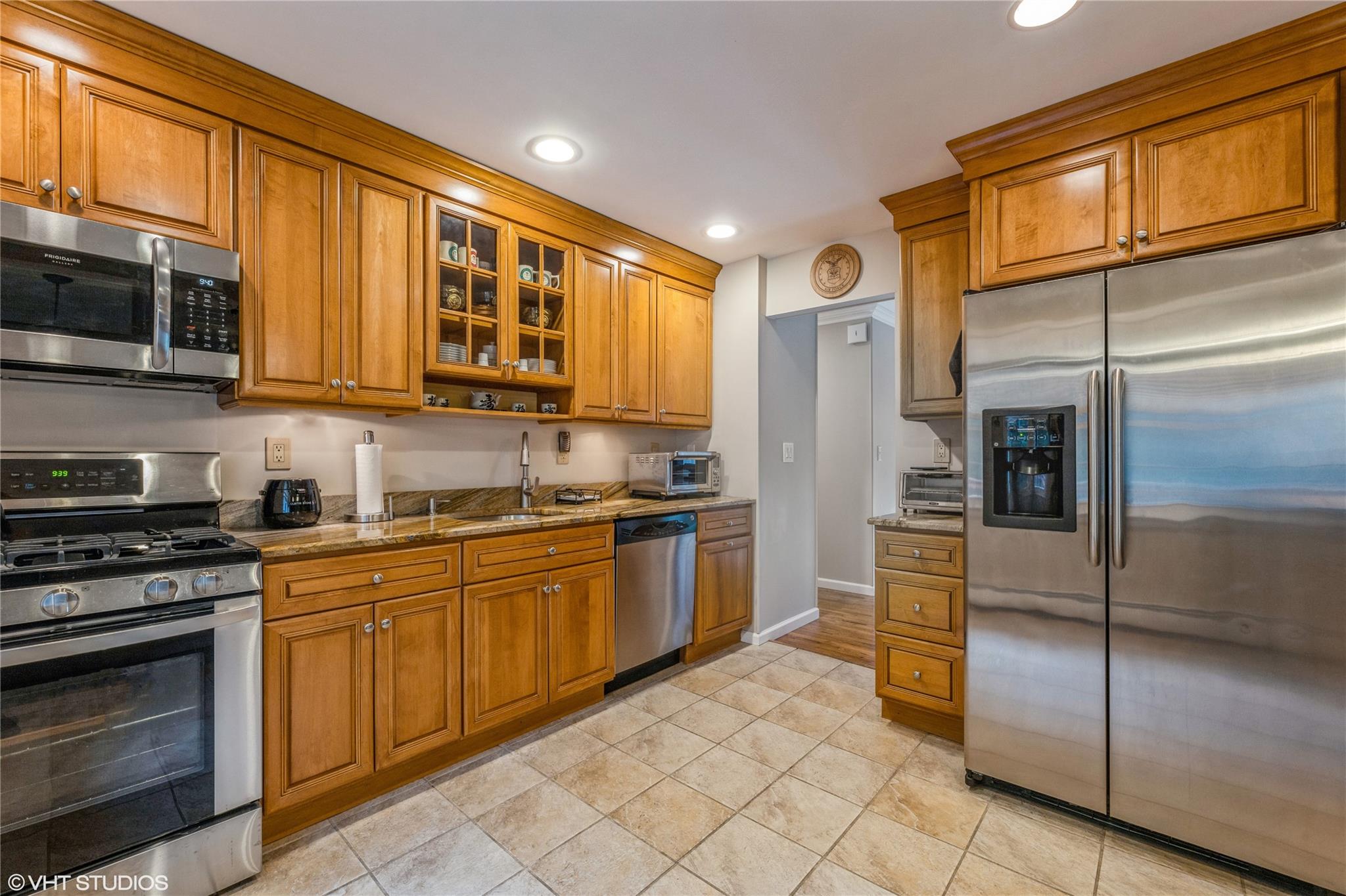 11 Sagamore Avenue, Suffern, New York image 27